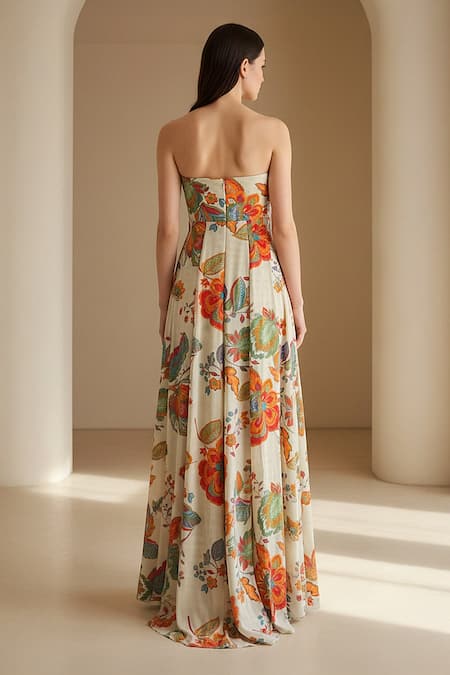 Basanti - Kapde Aur Koffee Ivory Garden Embroidered Jumpsuit 