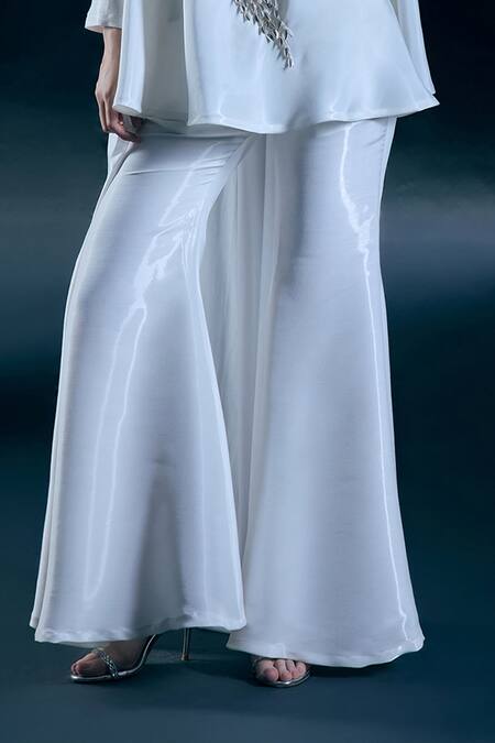 Nirmooha_Ivory Satin, Lycra Embroidery V-neck Aurora Metallic Kurta Set _Online_at_Aza_Fashions