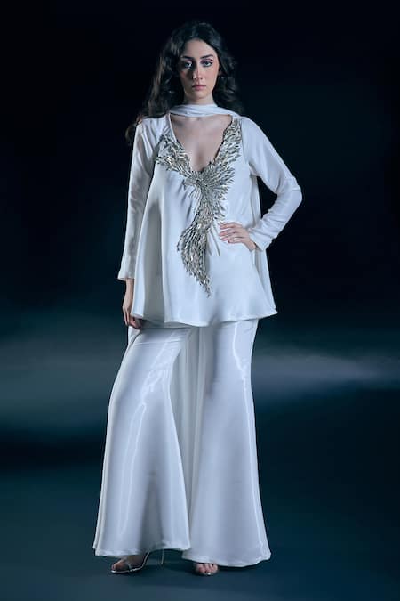 Nirmooha Aurora Aura Ivory Metallic Kurta Set 