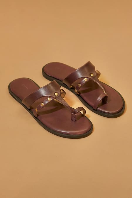 Dmodot Pelle Pruno Flats 