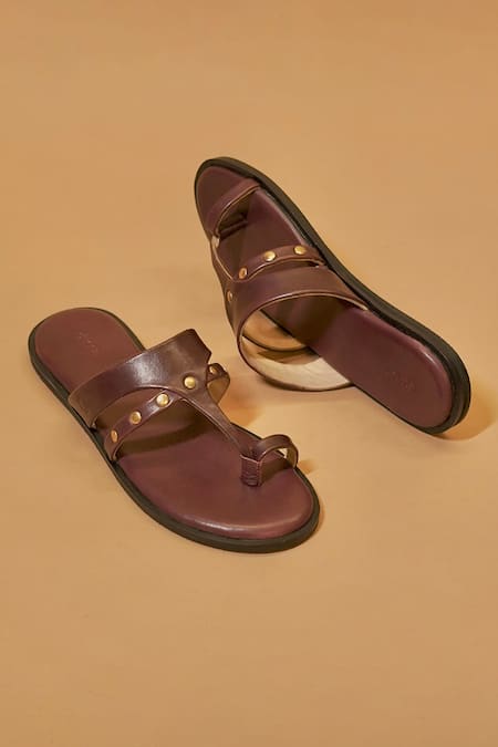 Dmodot Pelle Pruno Flats 