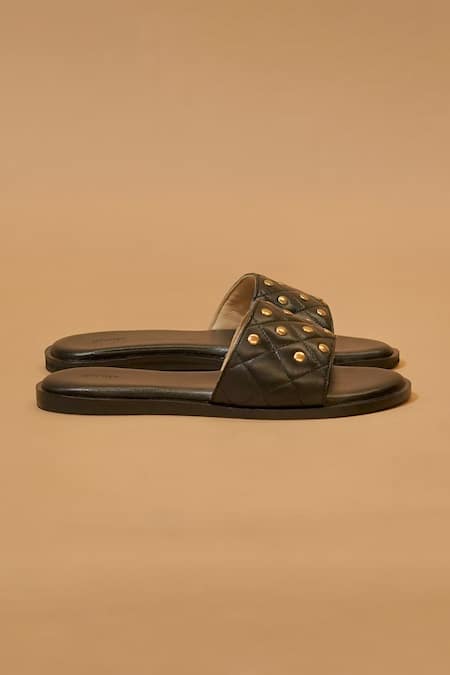 Dmodot_Black Pelle Trapunta Rivitto Flats _Online_at_Aza_Fashions