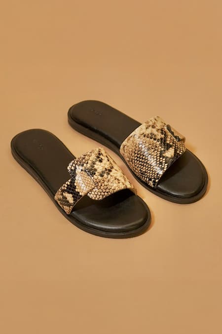 Dmodot Pelle Pinone Flats 