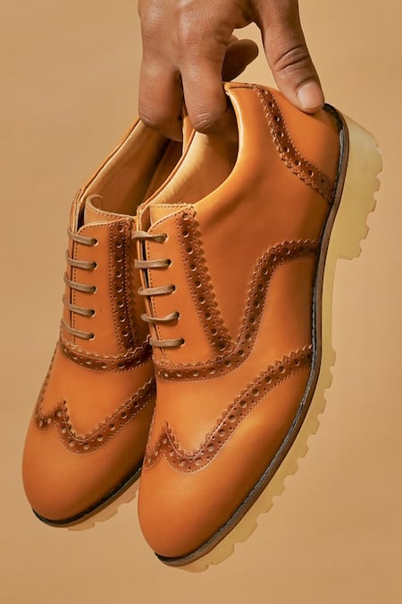 Buy Dmodot Tan Cuoio Brogues Online at Aza Fashions Buy_Dmodot_Tan Cuoio Brogues _Online_at_Aza_Fashions