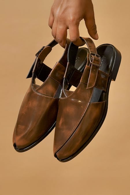 Dmodot_Brown Pesha Spazzolato Peshawaris _Online_at_Aza_Fashions