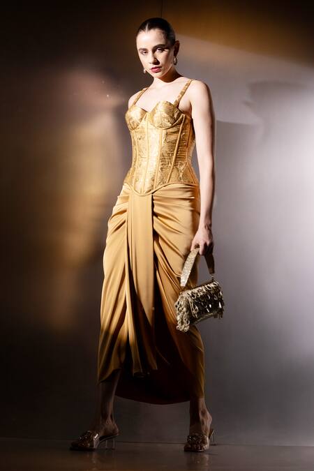Buy_Label Muslin_Gold Brocade, Satin Sweetheart Neck Aurelia Corset Skirt Set _Online_at_Aza_Fashions