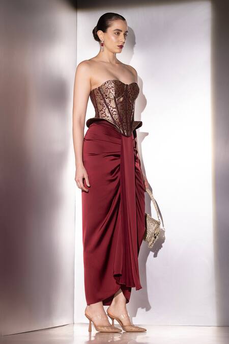 Label Muslin_Wine Brocade, Satin Embroidery Sweetheart Neck Valencia Peplum Corset Set _Online_at_Aza_Fashions