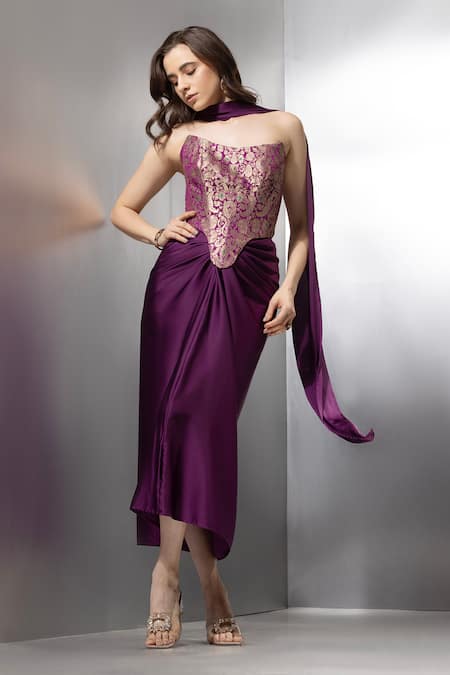 Label Muslin Contour Draped Skirt & Corset Set 