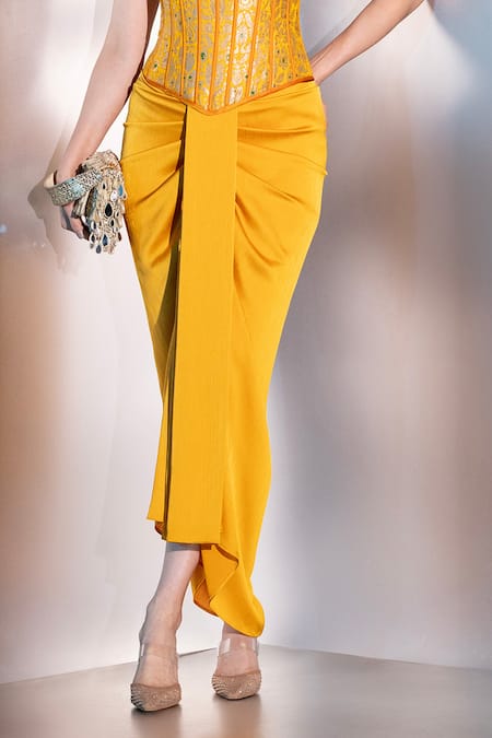 Label Muslin Yellow Brocade, Satin, Silk Embroidery Bandeau Neck Elara Corset Set Online at Aza Fashions Label Muslin_Yellow Brocade, Satin, Silk Embroidery Bandeau Neck Elara Corset Set _Online_at_Aza_Fashions