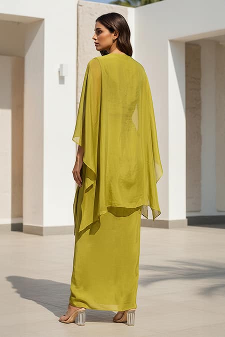 Basanti - Kapde Aur Koffee Green Chinon Embroidered Cape Set 