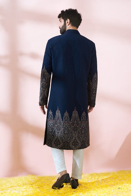 Arihant Rai Sinha Threadwork Sherwani & Pant Set 