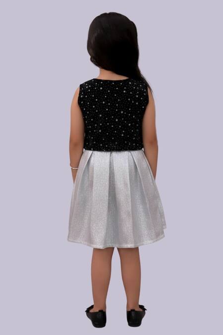 Lil Drama Star Print Top & Skirt Set 