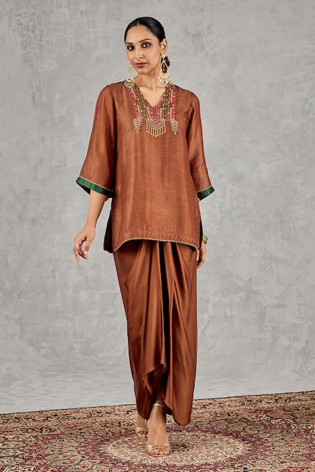 Shivani Bhargava Embroidered Kurta & Draped Skirt Set 