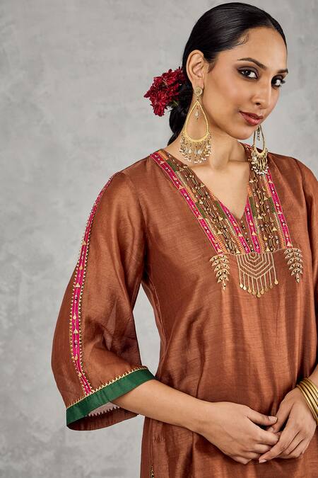 Shop Shivani Bhargava Brown Chanderi, Satin Embroidery, Beads V-neck Kurta And Draped Skirt Set Online at Aza Fashions Shop_Shivani Bhargava_Brown Chanderi, Satin Embroidery, Beads V-neck Kurta And Draped Skirt Set _Online_at_Aza_Fashions