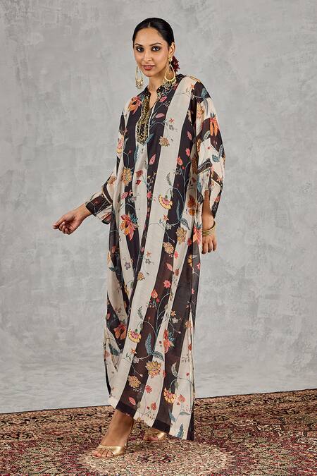 Shivani Bhargava_Black Chanderi Embroidery Split V-neck, Collared Striped Floral Tunic _at_Aza_Fashions