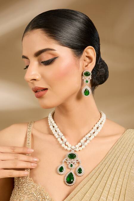 Vivinia By Vidhi Mehra Pearl & Green Stone Statement Necklace Set 