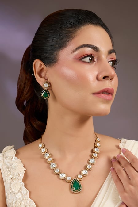 Vivinia By Vidhi Mehra Green Kundan Pendant Necklace Set 