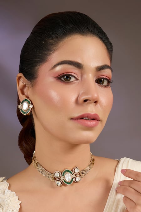 Vivinia By Vidhi Mehra Classic Kundan Choker Necklace Set 