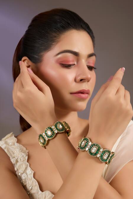 Vivinia By Vidhi Mehra Green Stone Studded Bangles 