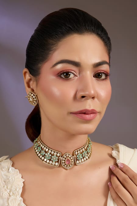 Vivinia By Vidhi Mehra Stone & Kundan Choker Necklace Set 