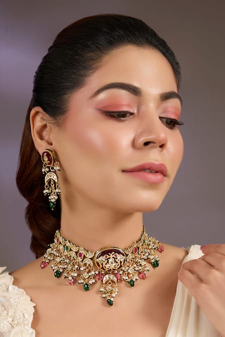 Vivinia By Vidhi Mehra Floral Kundan Choker Necklace Set 