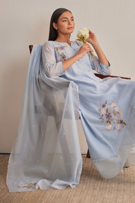 Buy_Khamaj India_Blue Chanderi, Cotton Embroidery, Applique Split V-neck Diana Kurta Set _Online_at_Aza_Fashions