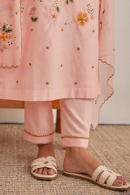 Khamaj India_Peach Chanderi, Cotton Embroidery, Applique Round Tulip Hand Kurta And Pant Set _Online_at_Aza_Fashions