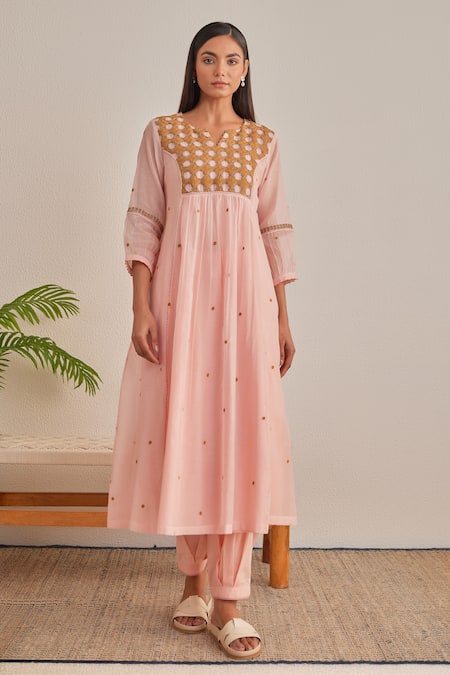 Khamaj India_Pink Chanderi, Cotton Embroidery, Piping V-neck Jade Hand Kurta Set _at_Aza_Fashions