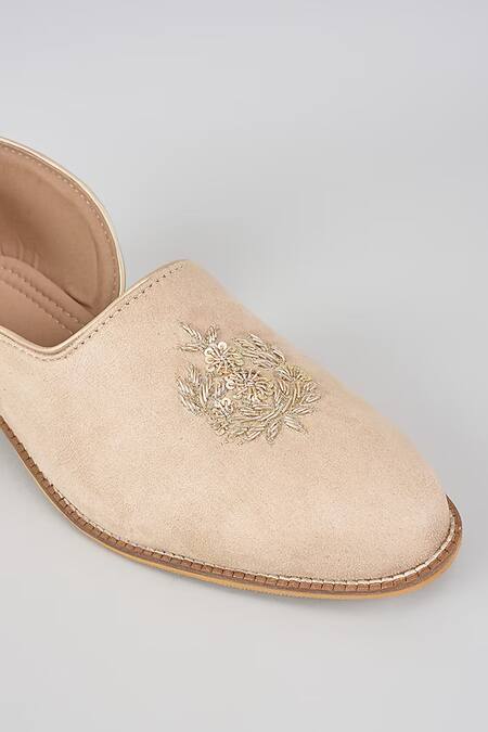 Buy_Rng Safawala_Pink Zari, Embroidery Rose Crown Wave Loafers _Online_at_Aza_Fashions