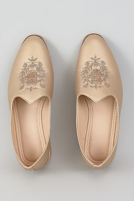 Rng Safawala Golden Hour Crown Mojris 