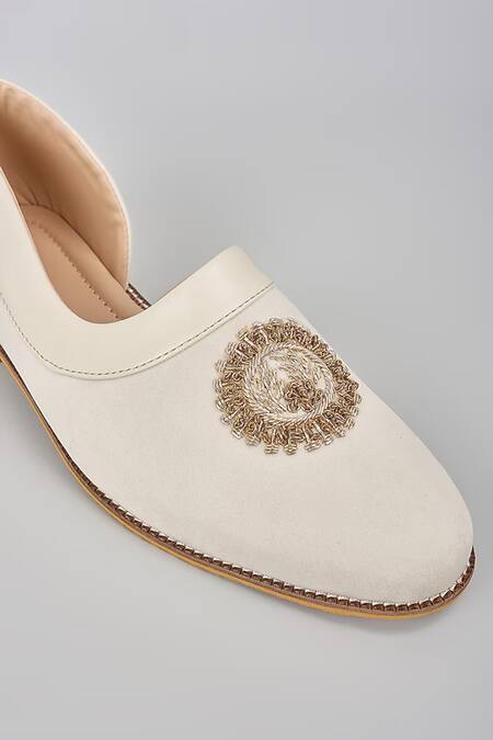 Buy_Rng Safawala_Off White Embroidered Peshawaris _Online_at_Aza_Fashions