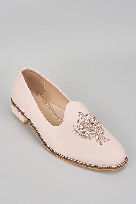 Rng Safawala Blush Pink Embroidered Loafers 