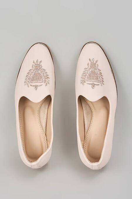 Rng Safawala Blush Pink Embroidered Loafers 