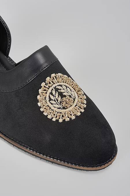 Buy_Rng Safawala_Black Embroidered Peshawaris _Online_at_Aza_Fashions