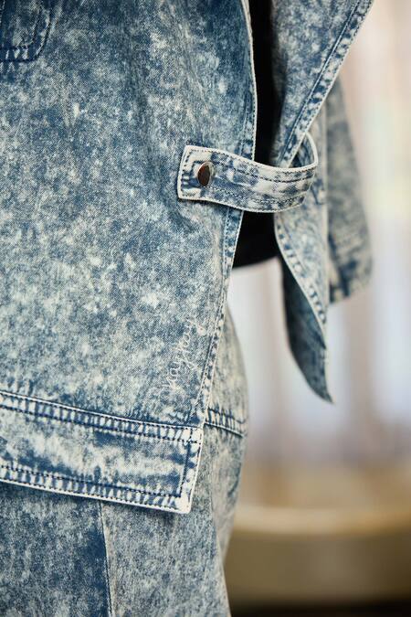 Buy_Kay Kay_Blue Denim, Twill Collared, V-neck Youyou Dye Shirt And Pant Set 