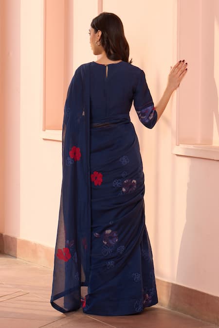 Vaayu Sapphire Floral Applique Saree With Blouse 