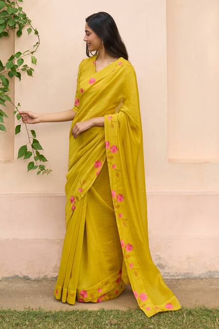 Buy_Vaayu_Yellow Muslin, Cotton Embroidery V-neck Marigold Saree With Blouse 