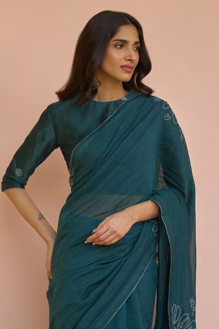 Buy_Vaayu_Green Muslin, Cotton Embroidery, Tassels Round Neck, Jade Saree With Blouse _Online_at_Aza_Fashions