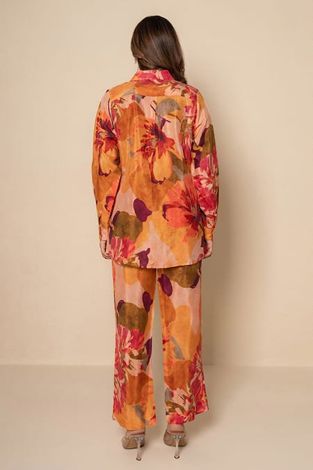Kameez Coral Amber Floral Print Shirt & Pant Co-ord Set 