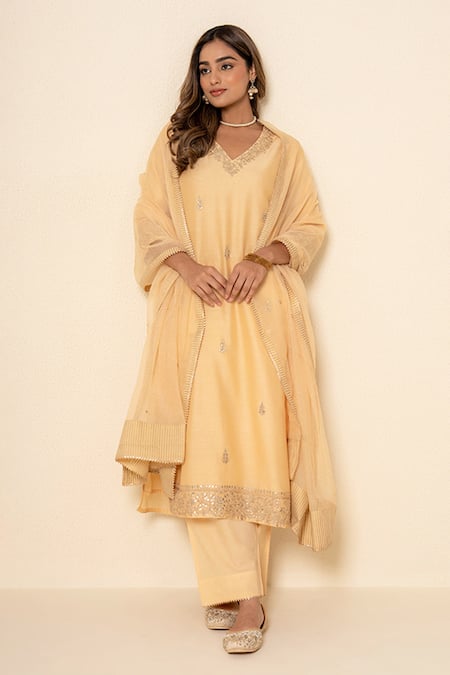 Kameez Gota Patti Kurta Set 