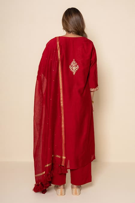 Kameez Scarlet Luxe Chanderi Gota Patti Red Kurta Set 