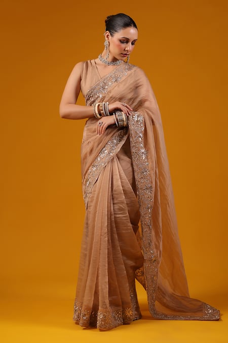 Baaro Masi Embroidered Border Saree With Blouse 