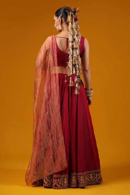 Baaro Masi Embroidered Border Lehenga Set 