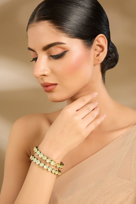 Vivinia By Vidhi Mehra Elegant Green Stone Embellished Bangles 