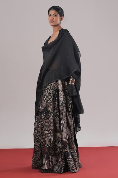 Buy_Urvashi Kaur_Black Brocade, Silk, Tissue Zari Etoile Woven Lehenga _Online_at_Aza_Fashions