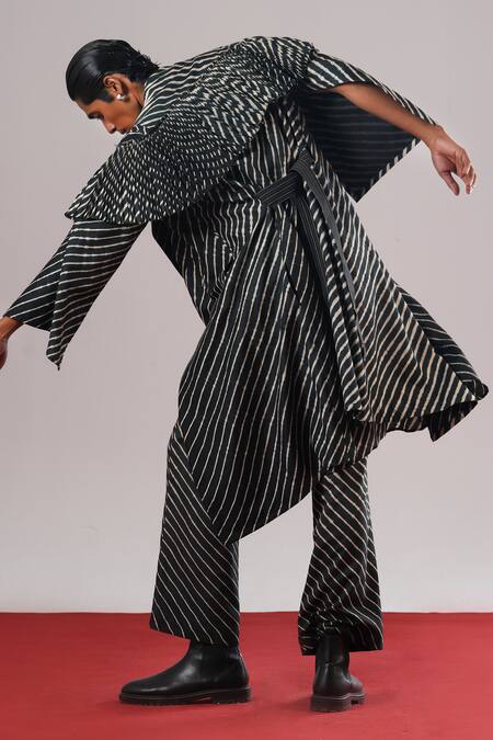 Buy_Urvashi Kaur_Black Linen, Silk Fleur Stripe Woven Trench Coat _Online_at_Aza_Fashions