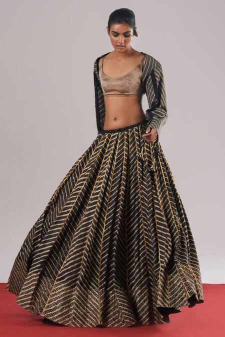 Urvashi Kaur Dawn Leheriya Hand Block Printed Flared Lehenga 