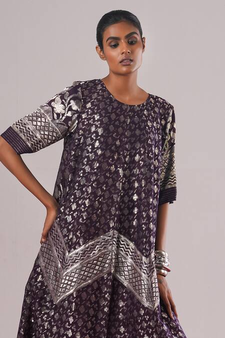 Urvashi Kaur_Purple Brocade, Silk Zari Round Neck Suki Geometric Pattern A-line Midi Dress _Online_at_Aza_Fashions