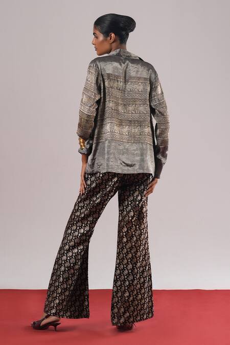 Urvashi Kaur Rega Brocade Woven Collared Jacket 