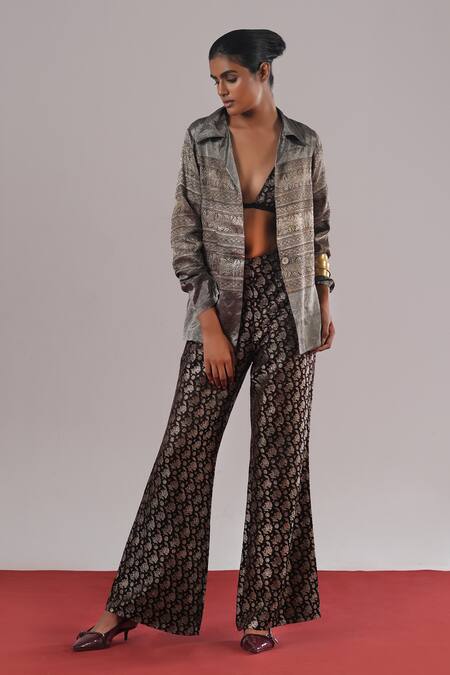 Urvashi Kaur_Black Brocade, Silk, Tissue Embroidery Collared Rega Woven Jacket _Online_at_Aza_Fashions